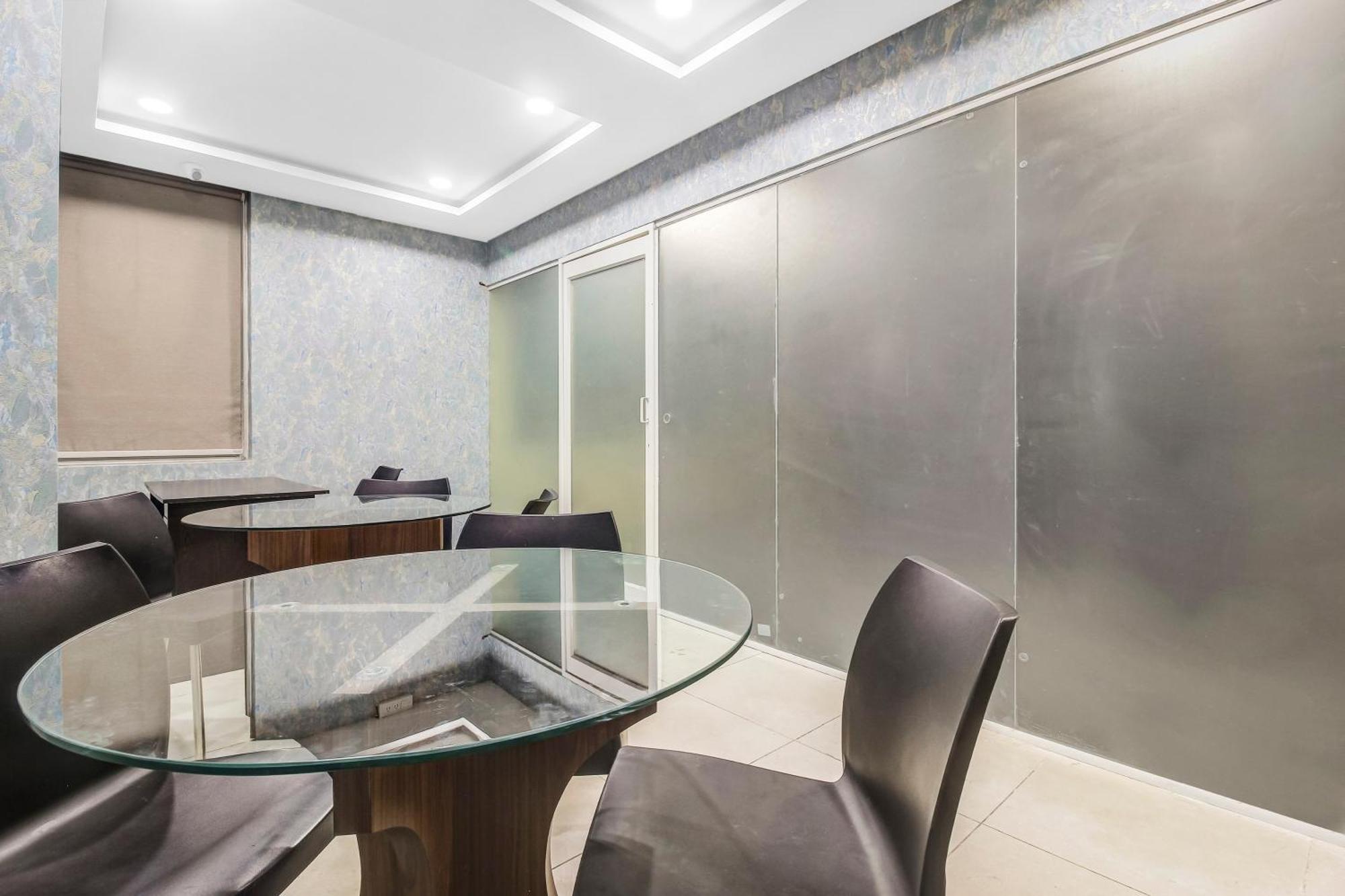 Collection O Galaxy Suites حيدر أباد المظهر الخارجي الصورة