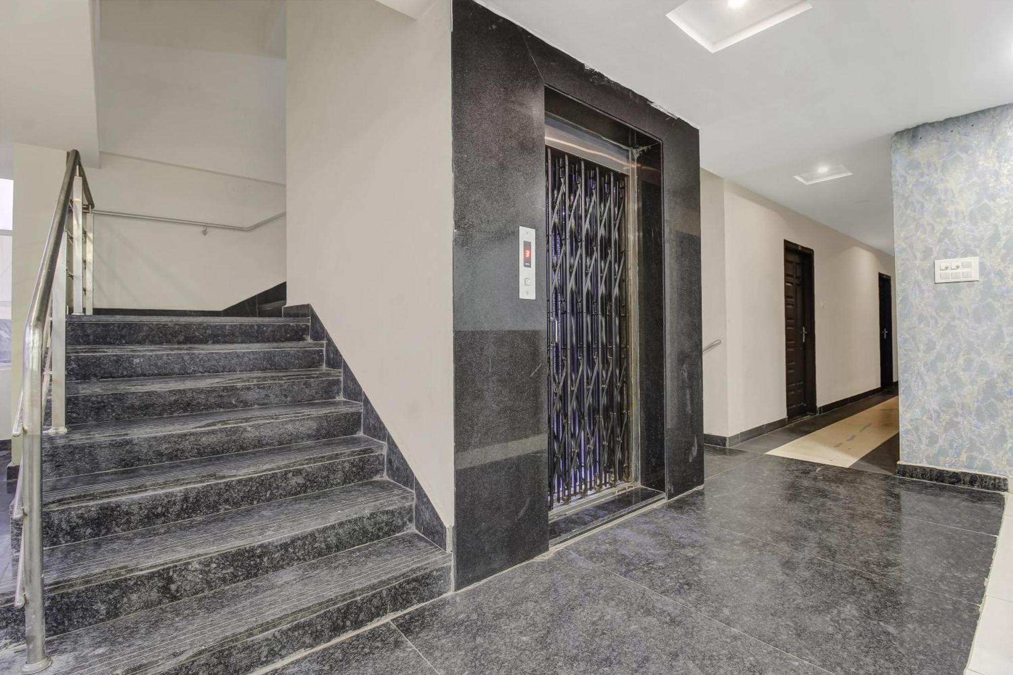 Collection O Galaxy Suites حيدر أباد المظهر الخارجي الصورة
