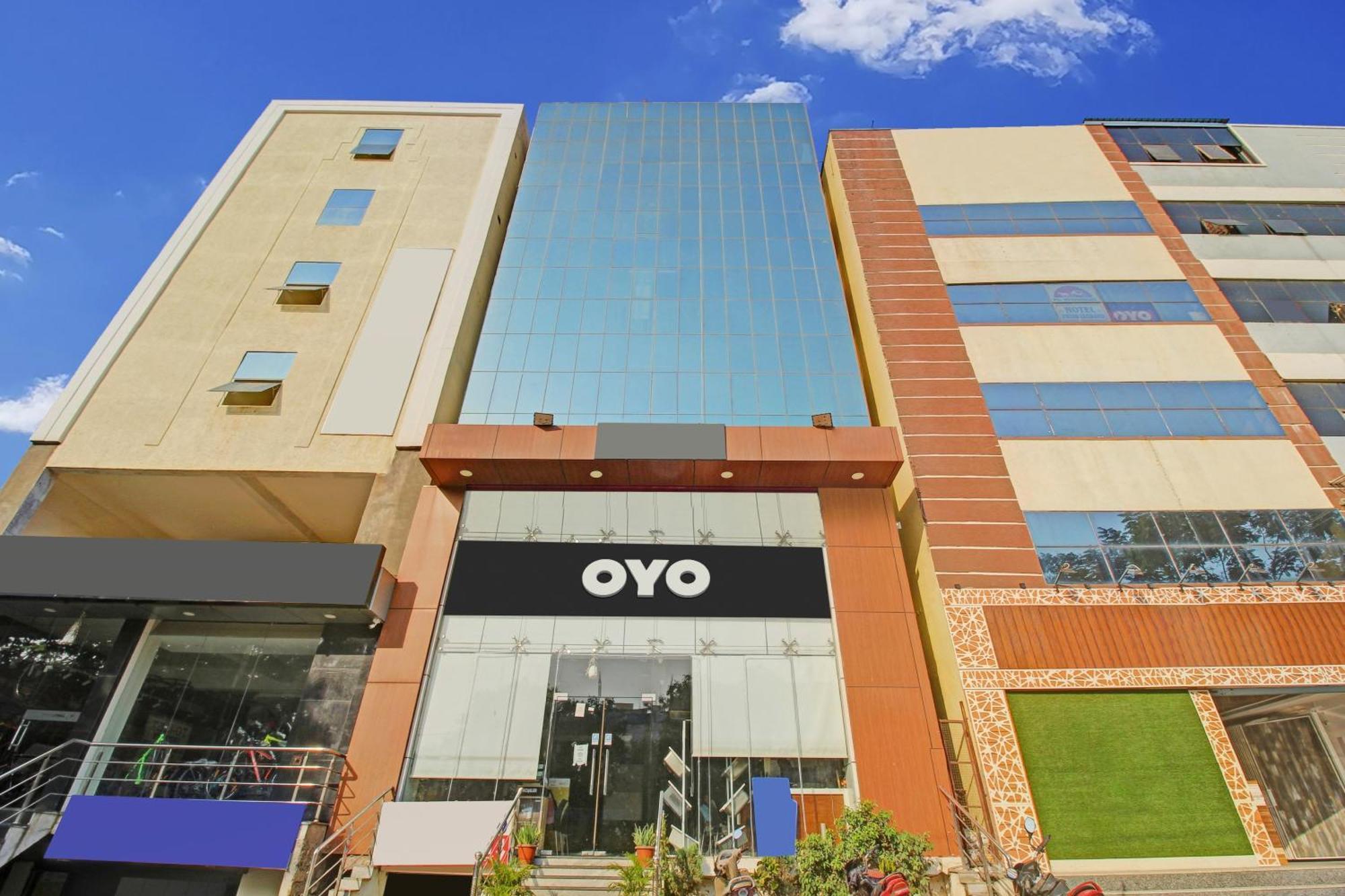Collection O Galaxy Suites حيدر أباد المظهر الخارجي الصورة