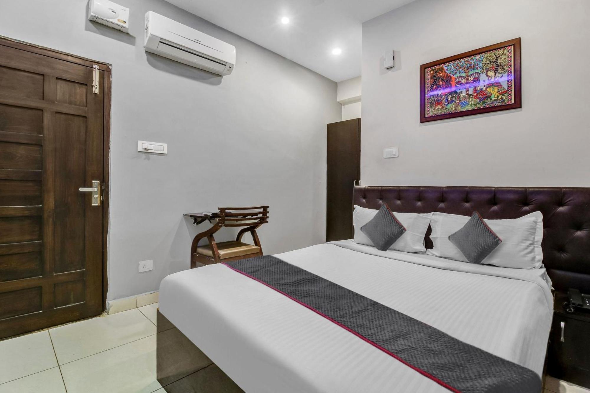 Collection O Galaxy Suites حيدر أباد المظهر الخارجي الصورة